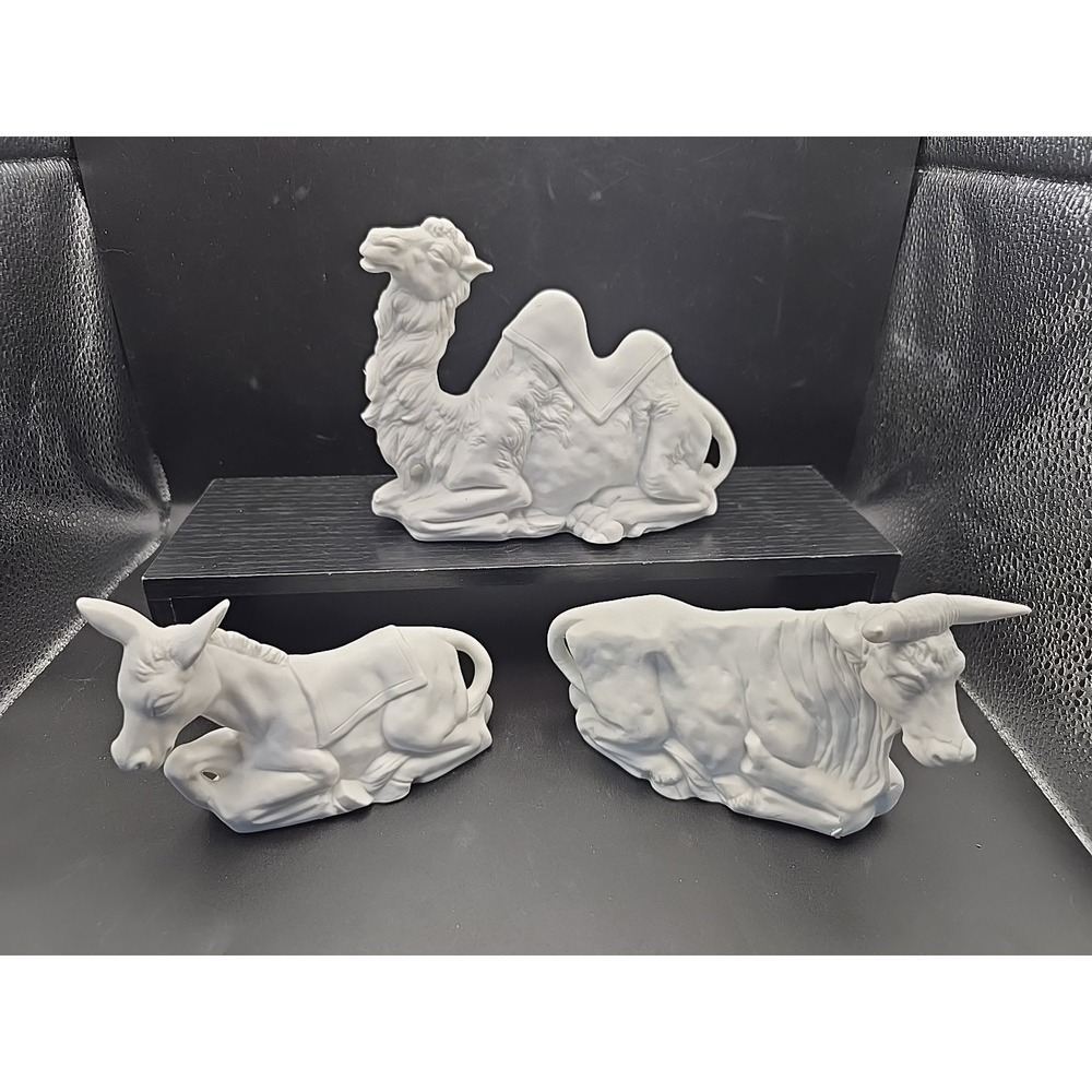 Vintage Homco Bisque White Ceramic Nativity Animal Set‎ 5621 Donkey Camel Cow